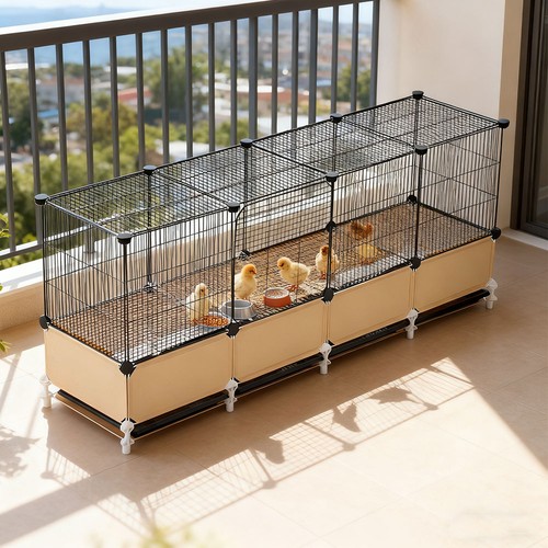 Small chicken coop - small,